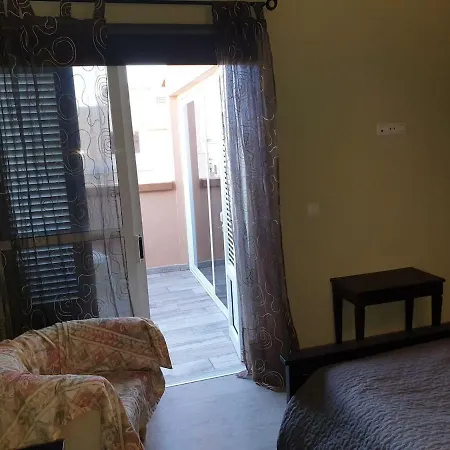 Apartamento Equipado En La Cuesta - La Laguna Daire *